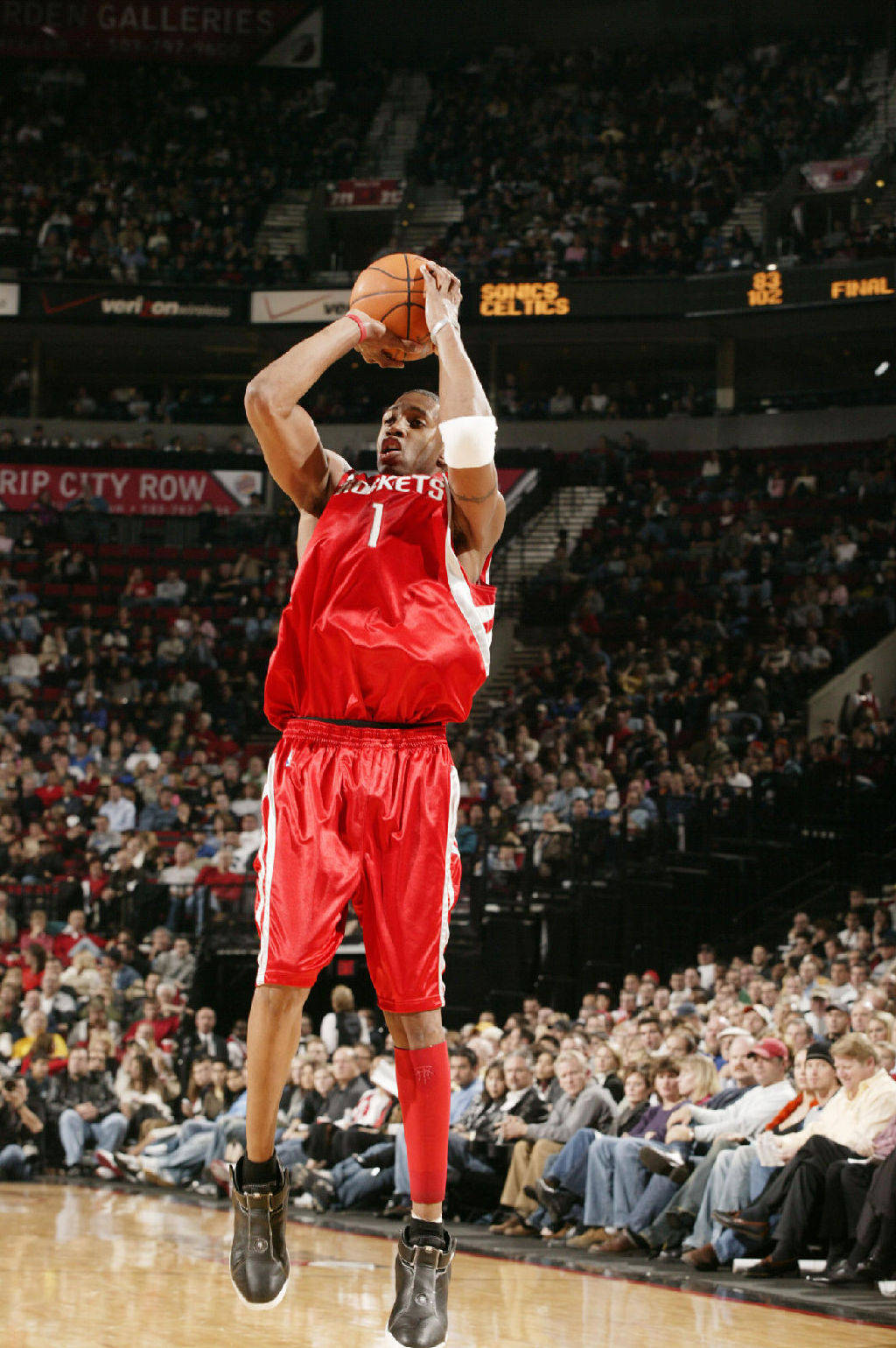 斯基拉：伯恩茅斯满意希门尼斯表现，倾向于激活1850万买断权（斯基拉：伯恩茅斯看好希门尼斯表现，或有意触发1850万欧买断条款）