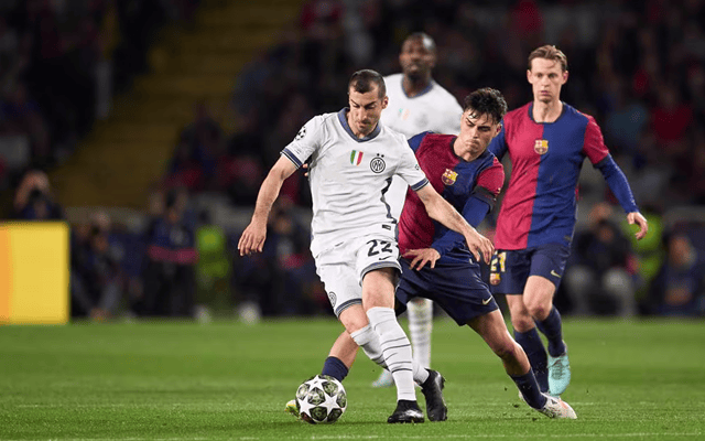 罗体：罗马尼奥利和贡多齐对裁判不满，但不会被停赛最多罚款（罗体：罗马尼奥利与贡多齐不满判罚，免停赛最多遭罚款）