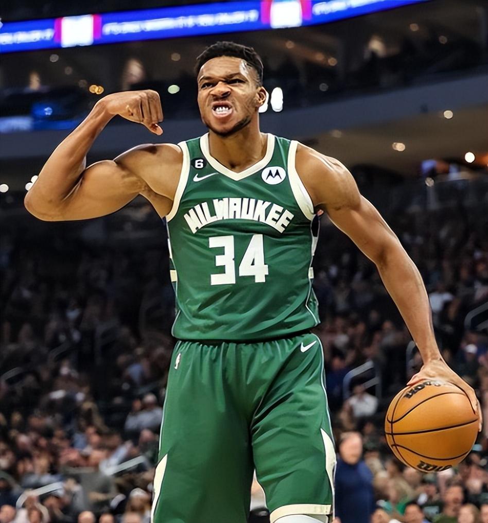 皇马头号药罐子又倒下！拉伤大腿+2年出场率仅32% 10个后卫伤6个（皇马再遭伤病重创：大腿拉伤致近两年出场率仅32%，10名后卫已伤6人）