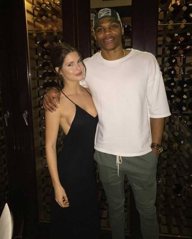 马卡：莱万多夫斯基复出之后，巴萨就变得不一样了（马卡：莱万回归后，巴萨判若两队）