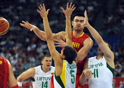 拉米罗：球队集体层面有进步，夺冠为艰难的一年画上圆满句号（拉米罗：团队整体提升，夺冠为艰难赛季画上完美句点）