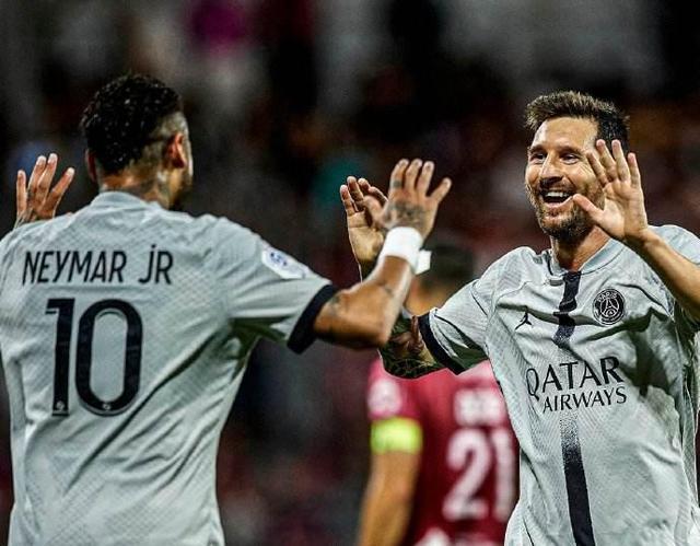 维埃里谈德比：也许国米应该踢得难看一点然后多进几个球（维埃里谈德比：国米不必追求好看，踢得务实才能多进球）