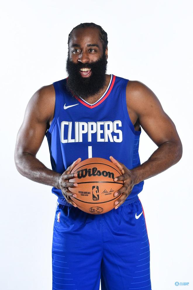 阿里纳斯谈保罗：打不动了就闭嘴，别老是讲些57年前的事（阿里纳斯炮轰保罗：打不动就少说话，别再翻57年前的旧账）