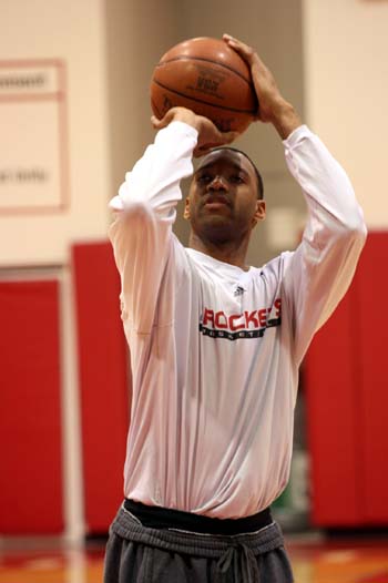 开拓者官方：杨瀚森将被下放到混音队，出战明天发展联盟比赛（开拓者官宣：杨瀚森下放混音队，将出战明日发展联盟比赛）