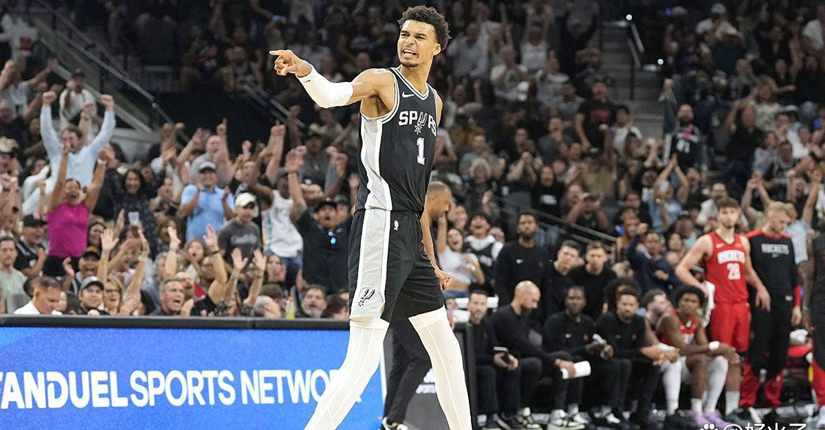 戴格诺特：杰威和肯威对浓眉防守很出色，但他今天表现也挺反常（戴格诺特：杰威与肯威限制浓眉很出色，但他今天确实有些反常）