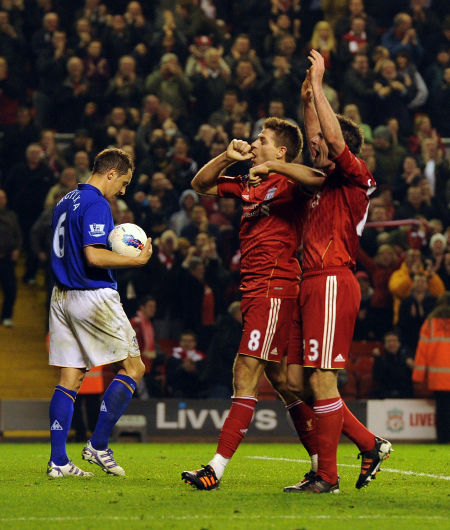 商业互吹！哈珀to卡斯尔“你突破很流畅” 后者：看哈珀集锦学的（哈珀与卡斯尔互夸：哈珀赞其突破流畅，卡斯尔称看哈珀集锦学的）